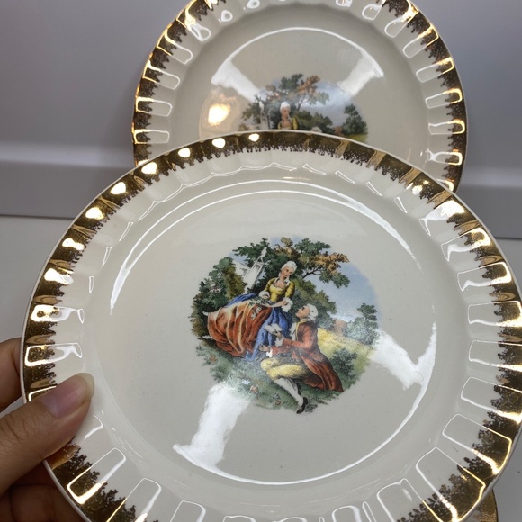 6 Cronin China Co. Salad Plates 7 1/4” Colonial Couple Gold Rim Minerva Ohio - Picture 5 of 10